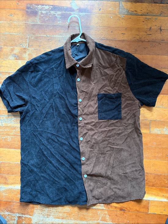 Other - Men’s Casual Short Sleeve Button Down Shirt